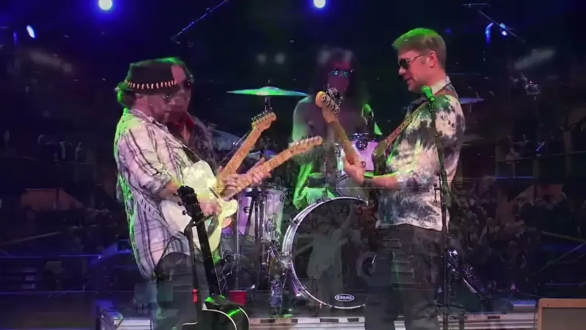 Creedence Revived live