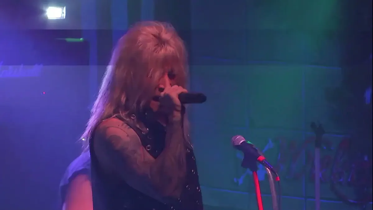 Wreking Crue-The Tribute to Motley Crue-Kickstart My Heart